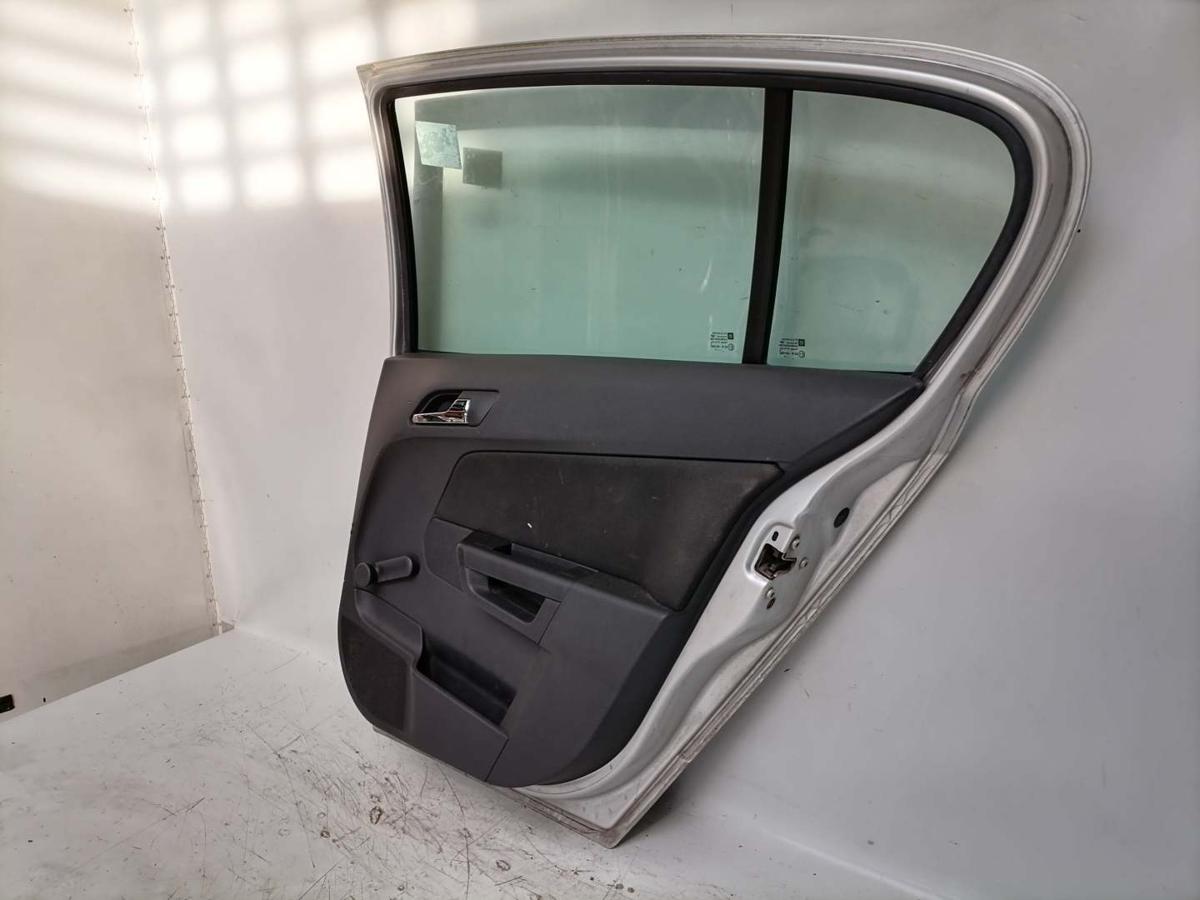 Opel Astra H original Tür hinten rechts Fließheck Z157 Starsilber Bj.2004